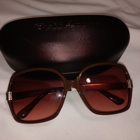 Tahari Square Wrap Sunglasses Model EETH0108-R TH110 BRN - Picture 3 of 7